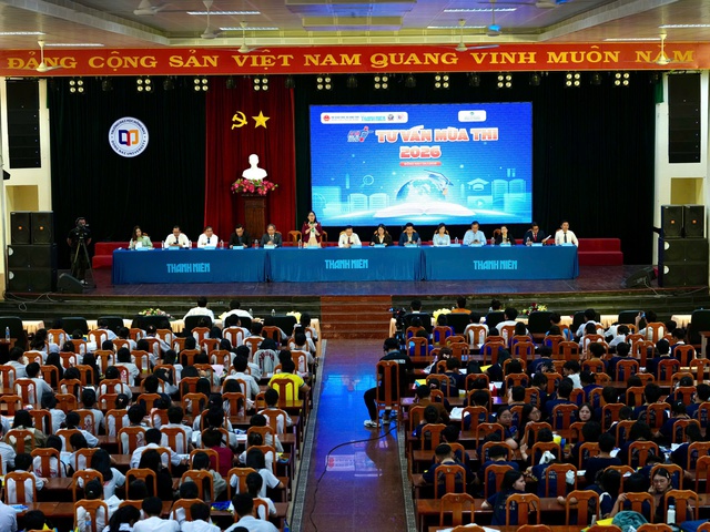 Vụ trưởng Vụ Giáo dục ĐH chia sẻ về ‘hành trình phía trước bước qua tuổi 18’ - Ảnh 1.