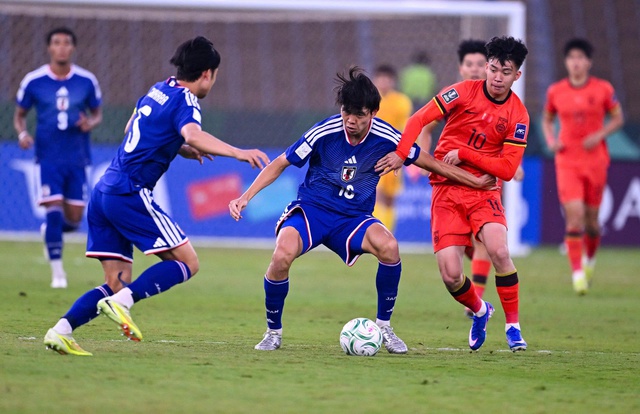 Truyền th&ocirc;ng Trung Quốc: &lsquo;Ch&uacute;ng ta thua đậm U.23 Nhật Bản v&igrave; qu&aacute; tải, h&igrave;nh ảnh Li Hao thật đau l&ograve;ng&rsquo;- Ảnh 1.