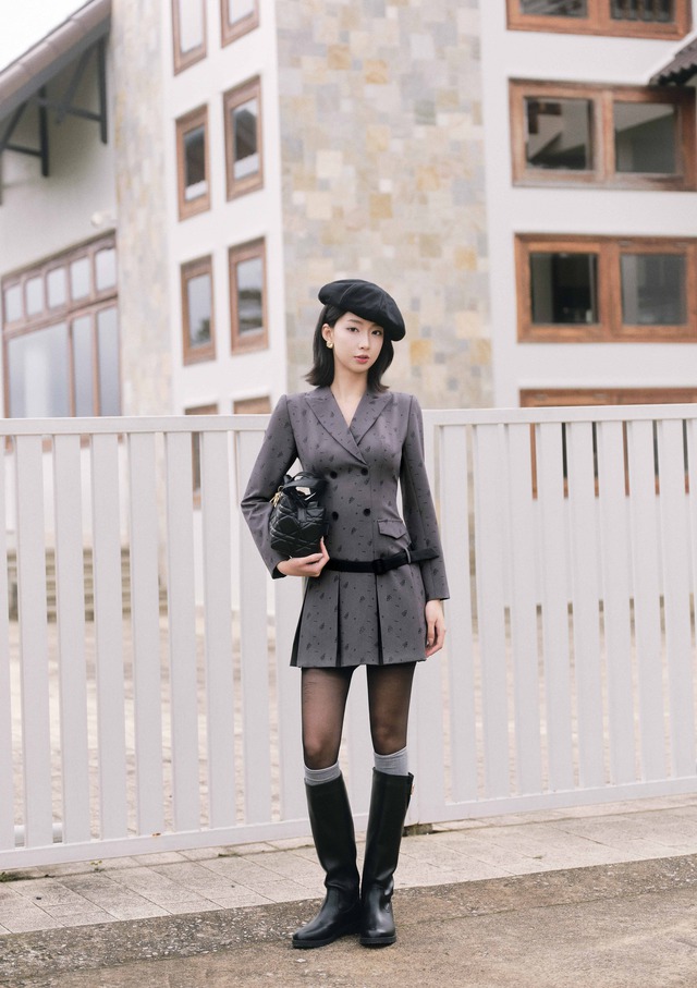 Đơn giản nhưng không đơn điệu với sắc đen và xám- Ảnh 2. Đơn giản nhưng không đơn điệu với sắc đen và xám- Ảnh 2.