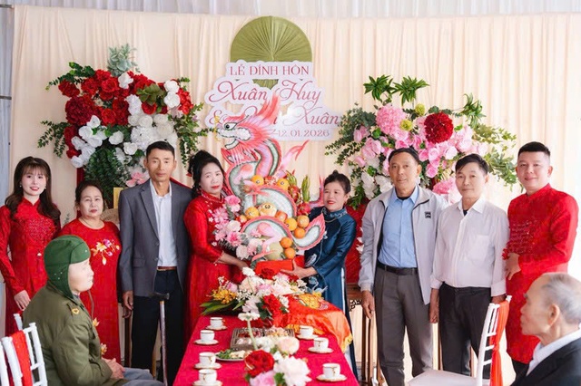 Bố mẹ chồng cũ đ&atilde;i 50 m&acirc;m cỗ gả con d&acirc;u, lời ch&agrave;ng rể mới x&uacute;c động - Ảnh 1.