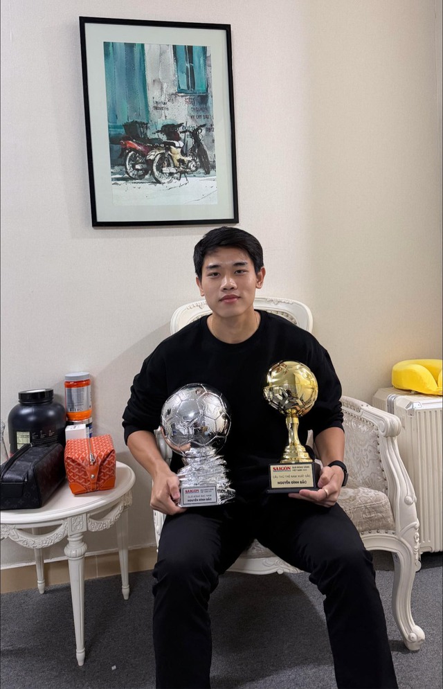 AFC nhờ Chủ tịch VFF Trần Quốc Tuấn mang C&uacute;p 'Vua ph&aacute; lưới' ch&acirc;u &Aacute; về Việt Nam cho Đ&igrave;nh Bắc- Ảnh 3.