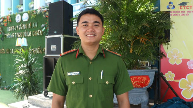 Trung t&aacute; cao 1m8 m&aacute;ch '4 kh&ocirc;ng' để kh&ocirc;ng mất tiền dịp tết - Ảnh 2.