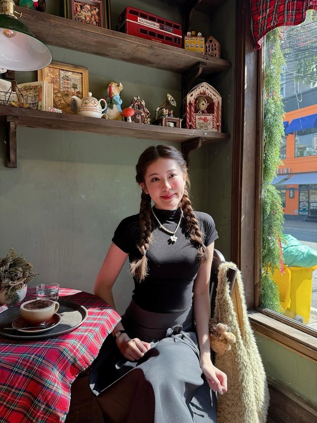 Phối vòng tay, vòng cổ để hoàn thiện phong cách ngày xuân - Ảnh 7.