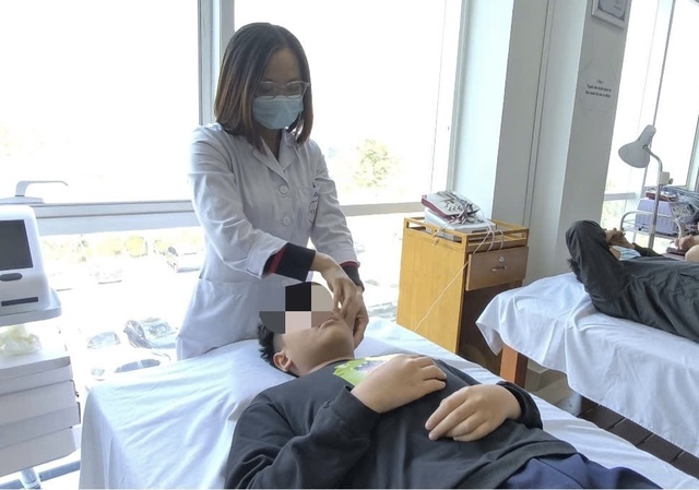 Đột ngột méo miệng là bệnh gì ? - Ảnh 1.