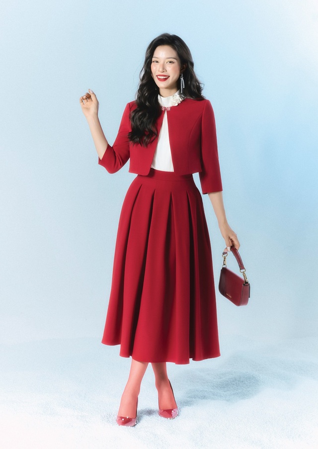 Chọn chân váy dài cho những ngày mưa lạnh - Ảnh 5.