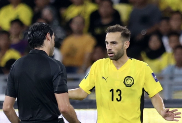 Nóng: 7 cầu thủ Malaysia nhập tịch ‘lậu’ được thi đấu trở lại, động thái gây sốc của CAS- Ảnh 2. Nóng: 7 cầu thủ Malaysia nhập tịch ‘lậu’ được thi đấu trở lại, động thái gây sốc của CAS- Ảnh 2.