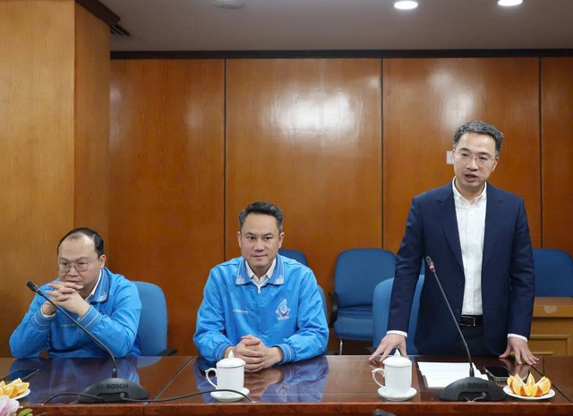 Linh mục Giuse Trần Xu&acirc;n Mạnh ch&uacute;c tết Hội Li&ecirc;n hiệp thanh ni&ecirc;n Việt Nam- Ảnh 3.