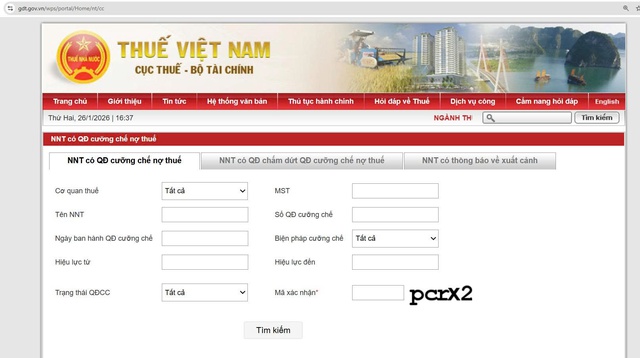 Nợ thuế c&oacute; thể bị khấu trừ tiền lương, phong tỏa t&agrave;i khoản- Ảnh 2.