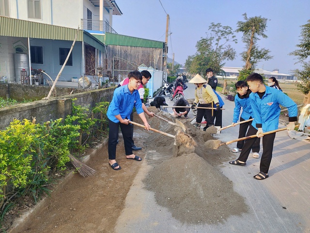 Ng&agrave;y thanh ni&ecirc;n c&ugrave;ng h&agrave;nh động tại H&agrave; Tĩnh với nhiều hoạt động &yacute; nghĩa - Ảnh 2.