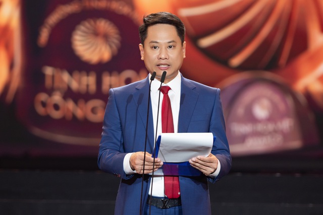 Giải Tinh hoa Việt gọi tên Hòa Minzy, DTAP - Ảnh 3. Giải Tinh hoa Việt gọi tên Hòa Minzy, DTAP - Ảnh 3.