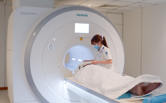 Bệnh viện Đa khoa Quốc tế Nam S&agrave;i G&ograve;n đẩy mạnh ứng dụng AI trong chẩn đo&aacute;n h&igrave;nh ảnh - Ảnh 1.