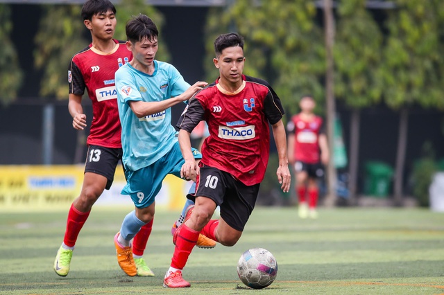 Trường ĐH B&aacute;ch khoa (ĐHQG TP.HCM) - Trường ĐH C&ocirc;ng nghiệp TP.HCM: Nảy lửa - Ảnh 2.