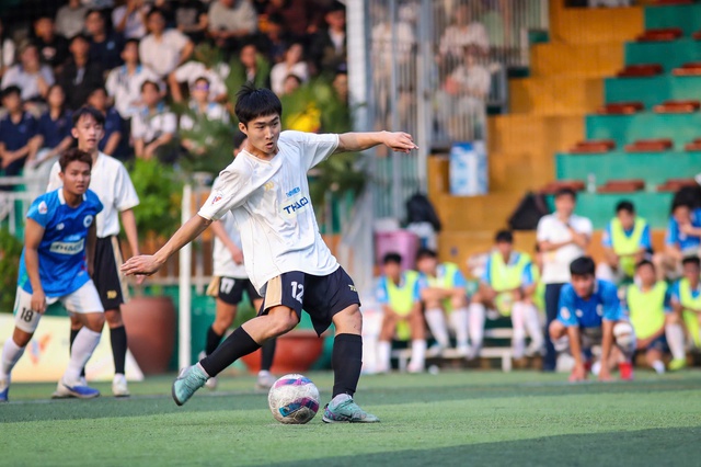 Trường ĐH B&aacute;ch khoa (ĐHQG TP.HCM) - Trường ĐH C&ocirc;ng nghiệp TP.HCM: Nảy lửa - Ảnh 1.