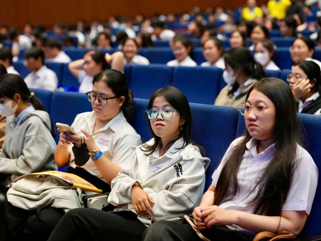 - Ảnh 1. - Ảnh 1.