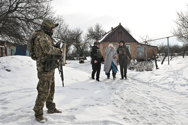 Chiến sự Ukraine ng&agrave;y 1.434: Nga tiến c&ocirc;ng ở mọi hướng, Myrnohrad trở th&agrave;nh điểm n&oacute;ng - Ảnh 1.