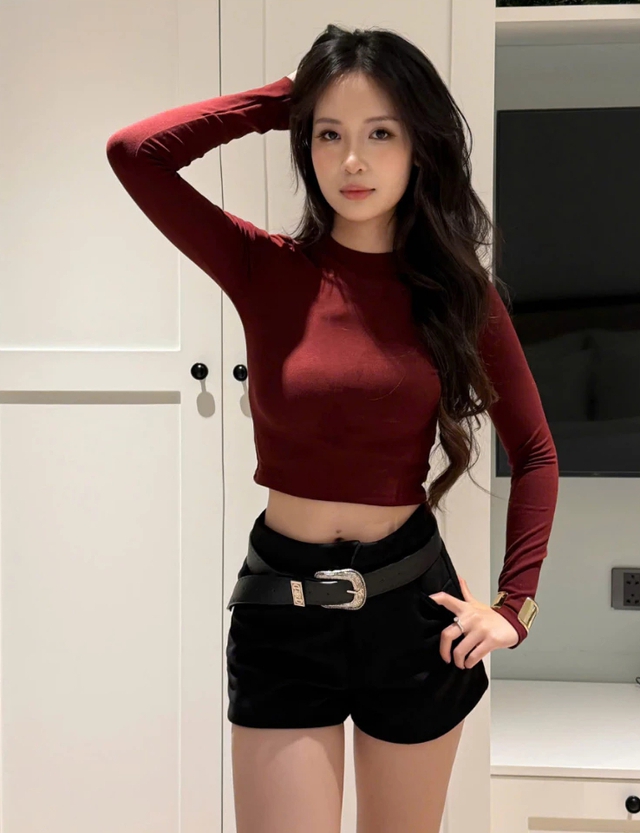 Tỉ lệ vàng tôn dáng với áo crop top và quần cạp cao 2026 - Ảnh 7. Tỉ lệ vàng tôn dáng với áo crop top và quần cạp cao 2026 - Ảnh 7.
