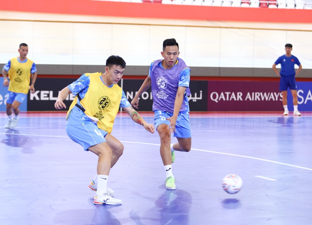 Đội tuyển futsal Việt Nam 3-3 Kuwait: Mạnh Dũng san bằng tỷ số ở gi&acirc;y cuối c&ugrave;ng - Ảnh 3.