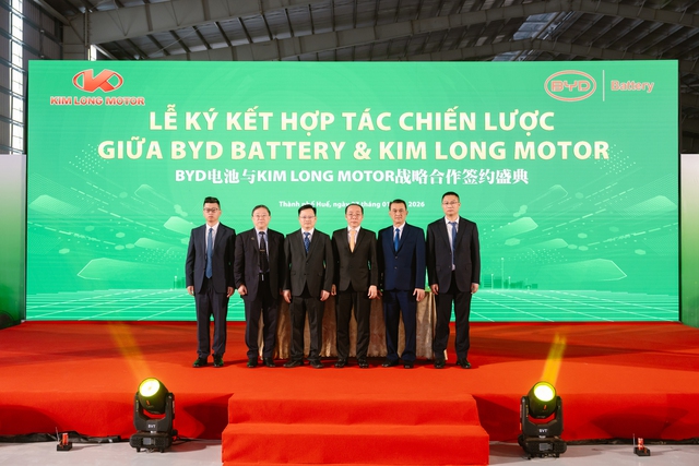 Kim Long Motor hợp tác BYD Battery, động thổ nhà máy pin 130 triệu USD tại Huế- Ảnh 2. Kim Long Motor hợp tác BYD Battery, động thổ nhà máy pin 130 triệu USD tại Huế- Ảnh 2.