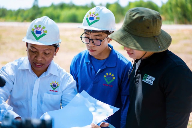 Điện mặt trời &aacute;p m&aacute;i: 'Lời giải' cho b&agrave;i to&aacute;n năng lượng sạch v&agrave; kinh tế - Ảnh 1.