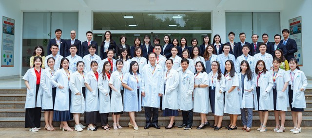 - Ảnh 3. - Ảnh 3.