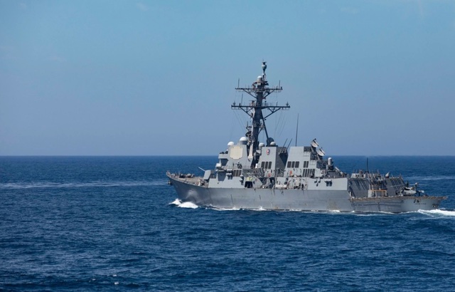 T&agrave;u chiến Mỹ, Philippines tập trận ở Biển Đ&ocirc;ng, qu&acirc;n đội Trung Quốc c&oacute; động th&aacute;i - Ảnh 1.