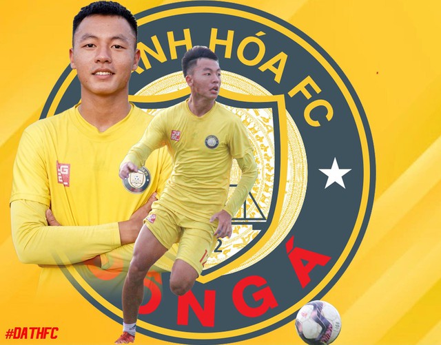 Sao U.23 Việt Nam Thái Sơn nói lời gan ruột khi chia tay CLB Thanh Hóa: 'Một phần thanh xuân của tôi'- Ảnh 1.
Thái Sơn chia tay CLB Thanh Hóa để đầu quân cho đội bóng láng giềng là Ninh Bình