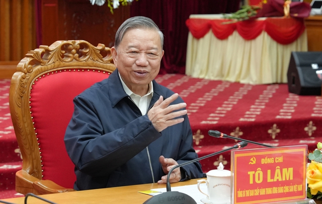 Tổng B&iacute; thư: Ph&aacute;t triển Cao Bằng theo hướng 'hiệu quả - năng suất - hạnh ph&uacute;c'

- Ảnh 2.