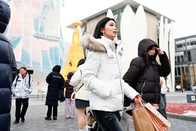 Hiện thực ảm đạm của nền kinh tế Trung Quốc - Ảnh 1.