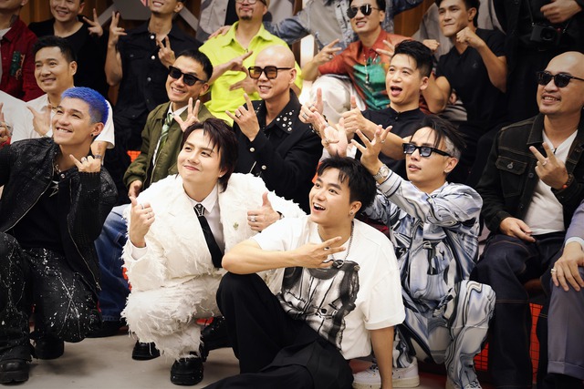 'Anh trai vượt ng&agrave;n ch&ocirc;ng gai' trở lại với hơn 33 nghệ sĩ? - Ảnh 2.