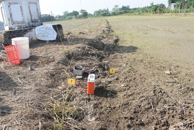 Đồng Th&aacute;p: Điều tra hai vụ giăng bẫy điện diệt chuột l&agrave;m chết người- Ảnh 1.