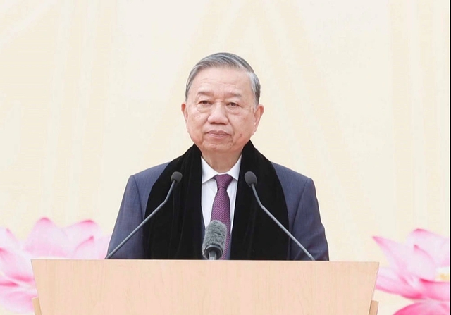 Tổng B&iacute; thư T&ocirc; L&acirc;m gặp gỡ nh&acirc;n d&acirc;n c&aacute;c d&acirc;n tộc tỉnh Cao Bằng 2026 - Ảnh 2.