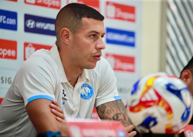 HLV Nam Định bất ngờ tiết lộ t&igrave;nh trạng mới nhất của Xu&acirc;n Son, quyết thắng đối thủ Singapore tại Thi&ecirc;n Trường- Ảnh 3.