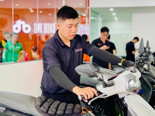 Hậu m&atilde;i xe điện qua g&oacute;c nh&igrave;n trải nghiệm thực tế của người d&ugrave;ng- Ảnh 4.