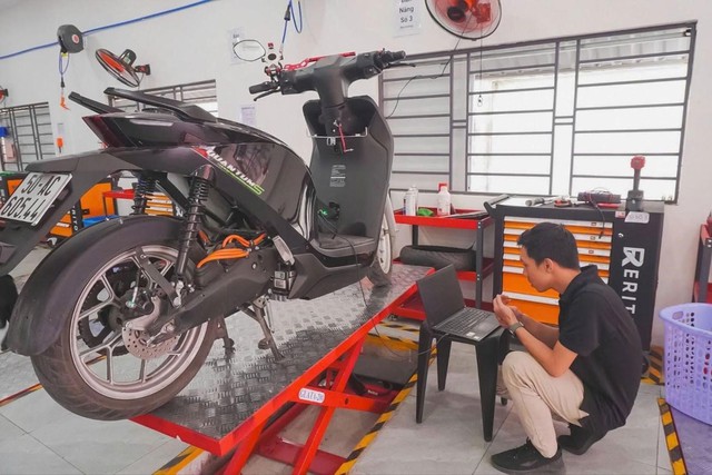 Hậu m&atilde;i xe điện qua g&oacute;c nh&igrave;n trải nghiệm thực tế của người d&ugrave;ng- Ảnh 5.