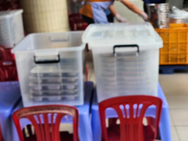 Th&ecirc;m h&agrave;ng ng&agrave;n học sinh TP.HCM tạm dừng ăn b&aacute;n tr&uacute; v&igrave; lo ngại thực phẩm - Ảnh 2.