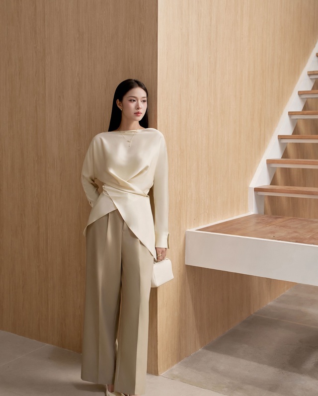 Sự tinh tế gói gọn trong những thiết kế áo blouse - Ảnh 3.