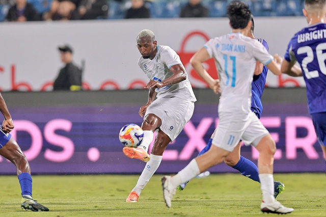 Xu&acirc;n Son ghi b&agrave;n b&ugrave;ng nổ, CLB Nam Định đ&aacute;nh bại Singapore: V&agrave;o b&aacute;n kết giải v&ocirc; địch CLB ASEAN- Ảnh 2.