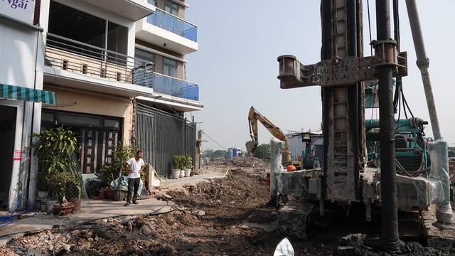 TP.HCM điều chuyển gần 600 c&ocirc;ng chức phường, x&atilde; d&ocirc;i dư sau s&aacute;p nhập- Ảnh 2.