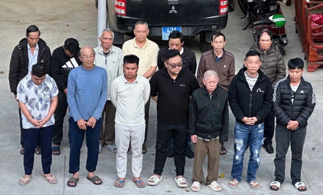 Công an lần theo tài khoản Telegram, triệt xóa đường dây cá độ bóng đá 50 tỉ- Ảnh 1. Công an lần theo tài khoản Telegram, triệt xóa đường dây cá độ bóng đá 50 tỉ- Ảnh 1.