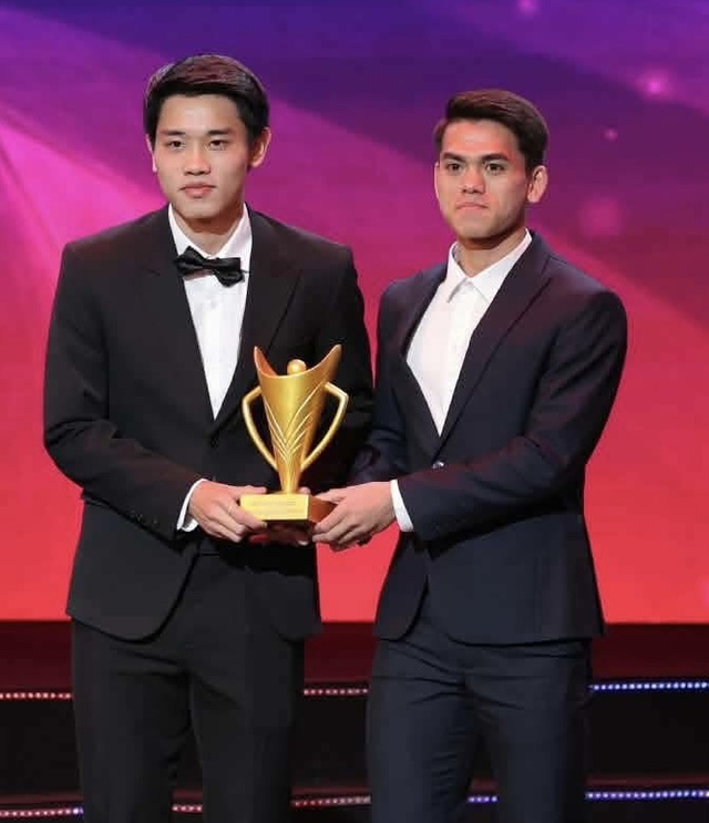 Đình Bắc thắng áp đảo, trở thành Cầu thủ được yêu thích nhất U.23 châu Á- Ảnh 4. Đình Bắc thắng áp đảo, trở thành Cầu thủ được yêu thích nhất U.23 châu Á- Ảnh 4.