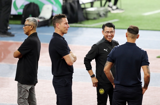 'Ghế quan chức FAM nguội lạnh, kh&ocirc;ng ai d&aacute;m ngồi', AFC sắp l&agrave;m điều đặc biệt với b&oacute;ng đ&aacute; Malaysia- Ảnh 1.