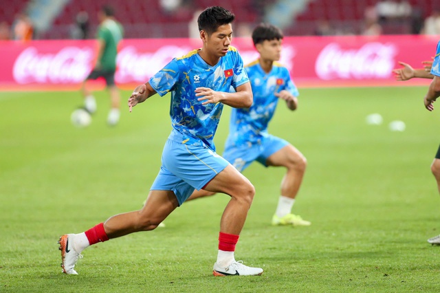 'Hòn đá tảng' Hiểu Minh sẽ kế thừa Đình Trọng làm lá chắn thép trước U.23 Jordan- Ảnh 9. 'Hòn đá tảng' Hiểu Minh sẽ kế thừa Đình Trọng làm lá chắn thép trước U.23 Jordan- Ảnh 9.