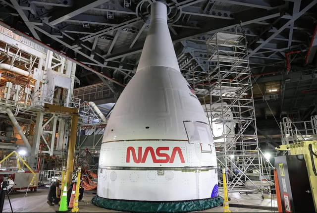 NASA Artemis 2 sẽ đưa con người trở lại mặt trăng v&agrave;o năm 2026 - Ảnh 2.