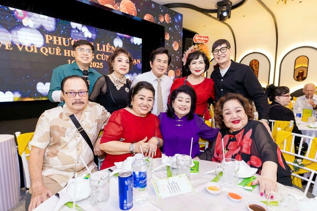 NSND Lệ Thủy tiết lộ mối duy&ecirc;n th&acirc;n thiết với nghệ sĩ Phượng Li&ecirc;n - Ảnh 1.