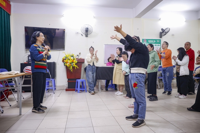 Hơn 30 m&ugrave;a xu&acirc;n ươm mầm hy vọng từ mẹ Ph&uacute;c giữa l&ograve;ng H&agrave; Nội - Ảnh 1.