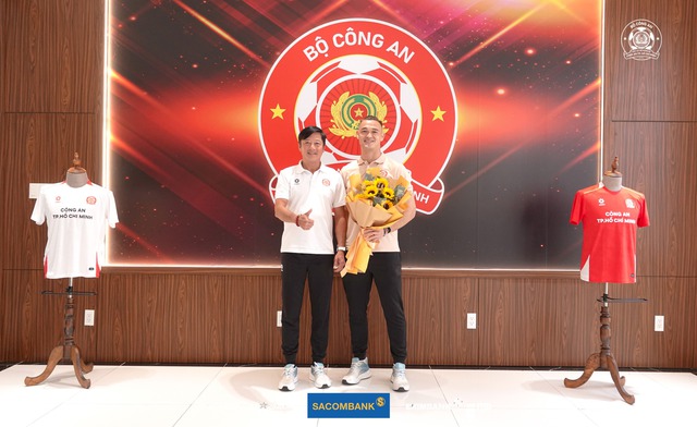 Lê Giang Patrik nói lời cảm động khi có quốc tịch Việt Nam: ‘Tôi báo ngay cho cha mình…’- Ảnh 1. Lê Giang Patrik nói lời cảm động khi có quốc tịch Việt Nam: ‘Tôi báo ngay cho cha mình…’- Ảnh 1.