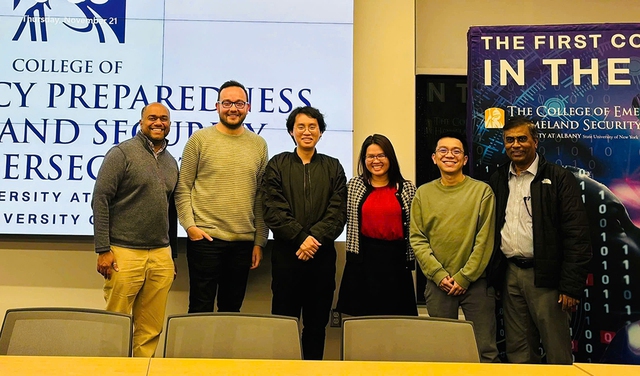 Nữ Ph&oacute; gi&aacute;o sư với c&aacute;c s&aacute;ng chế bảo mật Ai tr&ecirc;n đất Mỹ   - Ảnh 1.