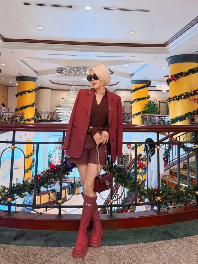 Phong cách thời trang sành điệu của chuyên gia thẩm mỹ Hà Nội - Ảnh 1.