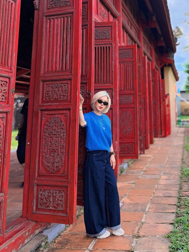 Phong cách thời trang sành điệu của chuyên gia thẩm mỹ Hà Nội - Ảnh 8.