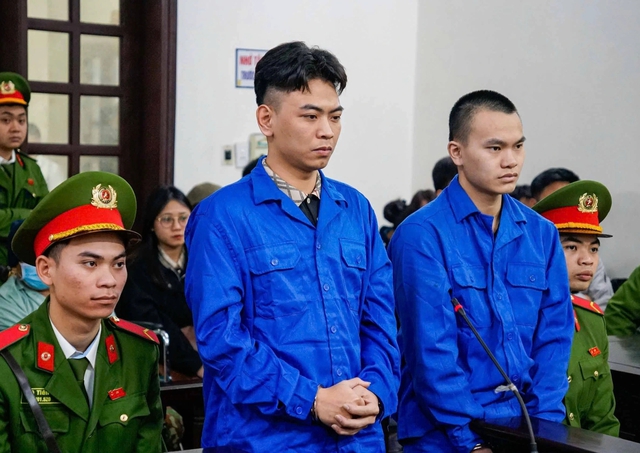 'Tổng t&agrave;i' Nguyễn Văn Thi&ecirc;n bị tuy&ecirc;n 24 th&aacute;ng t&ugrave;- Ảnh 1.